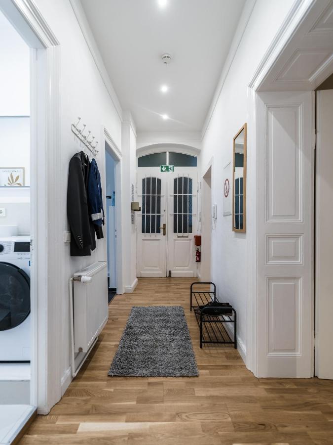 Hochwertige Altbauwohnung Im Modernen Stil In Wiesbaden - Kueche - Terrasse - Wlan - Zentral Luaran gambar